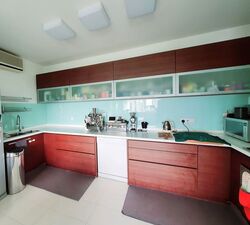 Townhouse Apartments (D9), Apartment #607526291